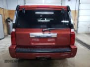 ✅ 2007 Jeep Commander Limited • VIN: 1J8HG58P37C591603 • Лот: 88467565. Опубликован ранее на Copart с пробегом 127 139 миль. Бесплатный доступ к архиву аукционных продаж из США и подробный отчёт об истории автомобиля на DreamBid. Изображение 6.