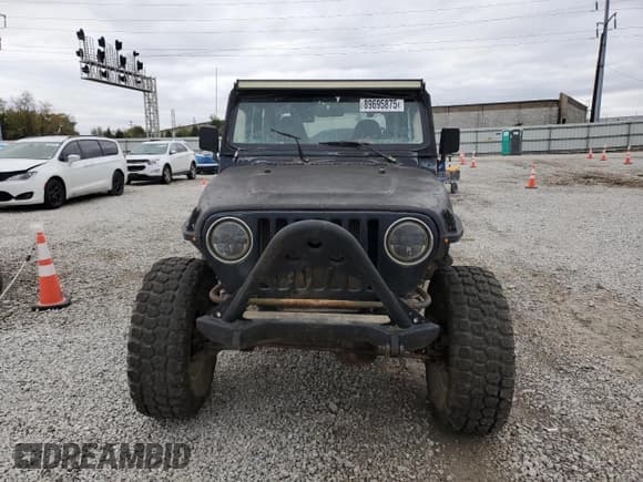 ✅ 1997 Jeep Wrangler SE • VIN: 1J4FY29P0VP476949 • Лот: 89695875. Опубликован ранее на Copart с пробегом 171 904 миль. Бесплатный доступ к архиву аукционных продаж из США и подробный отчёт об истории автомобиля на DreamBid. Изображение 5.