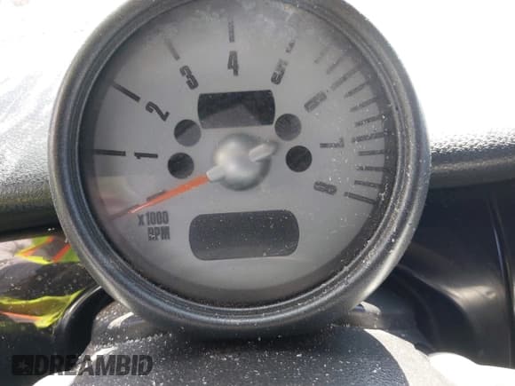 ✅ 2006 MINI Hardtop • VIN: WMWRC33536TK72196 • Lot: 43027371. Wystawiony na IAAI z przebiegiem Nie podano. Bezpłatny archiwum sprzedaży aukcyjnych z USA i szczegółowy raport historii pojazdu na DreamBid. Zdjęcie 15.