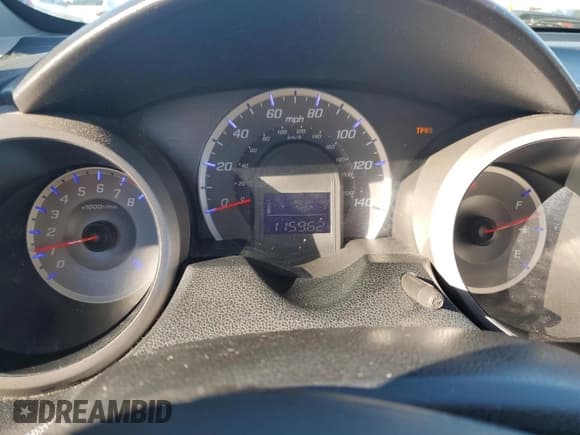 ✅ 2009 Honda Fit • VIN: JHMGE88289S072150 • Lot: 84622435. Listed on Copart with 115,962 mi. Free auction sales archive from the USA and detailed vehicle history report at DreamBid. Image 9.