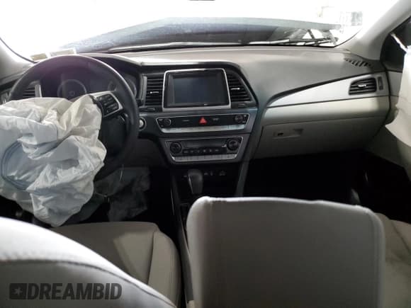 ✅ 2019 Hyundai Sonata SEL • VIN: 5NPE34AF2KH807620 • Lot: 47046763. Listed on Copart with Not provided. Free auction sales archive from the USA and detailed vehicle history report at DreamBid. Image 8.