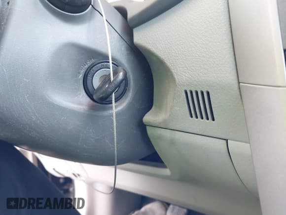 ✅ 2010 Toyota Corolla • VIN: 1NXBU4EEXAZ232605 • Lot: 42178980. Listed on IAAI with 152,479 mi. Free auction sales archive from the USA and detailed vehicle history report at DreamBid. Image 11.