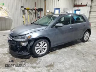 ✅ 2021 Volkswagen Golf TSI • VIN: 3VWG57AU5MM011862 • Lot: 55950895. Wystawiony na Copart z przebiegiem 44 297 mil. Bezpłatny archiwum sprzedaży aukcyjnych z USA i szczegółowy raport historii pojazdu na DreamBid. Zdjęcie 1.