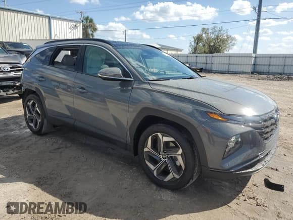 ✅ 2024 Hyundai Tucson Limited • VIN: 5NMJE3DE8RH396687 • Lot: 77101484. Wystawiony na Copart z przebiegiem 2 818 mil. Bezpłatny archiwum sprzedaży aukcyjnych z USA i szczegółowy raport historii pojazdu na DreamBid. Zdjęcie 4.
