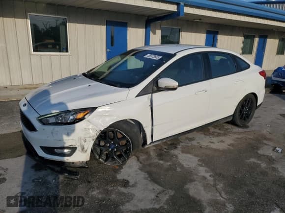 ✅ 2016 Ford Focus SE • VIN: 1FADP3F24GL235393 • Lot: 55973665. Listed on Copart with 155,437 mi. Free auction sales archive from the USA and detailed vehicle history report at DreamBid. Image 1.