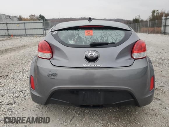 ✅ 2017 Hyundai Veloster Value Edition • VIN: KMHTC6AD9HU314397 • Lot: 81975354. Listed on Copart with 157,579 mi. Free auction sales archive from the USA and detailed vehicle history report at DreamBid. Image 6.