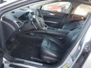 ✅ 2014 Lincoln MKZ • VIN: 3LN6L2GK1ER829800 • Лот: 91613675. Опубликован ранее на Copart с пробегом 70 588 миль. Бесплатный доступ к архиву аукционных продаж из США и подробный отчёт об истории автомобиля на DreamBid. Изображение 7.