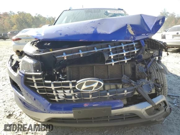 ✅ 2024 Hyundai Venue SEL • VIN: KMHRC8A34RU300146 • Lot: 76983524. Listed on Copart with 6,273 mi. Free auction sales archive from the USA and detailed vehicle history report at DreamBid. Image 5.