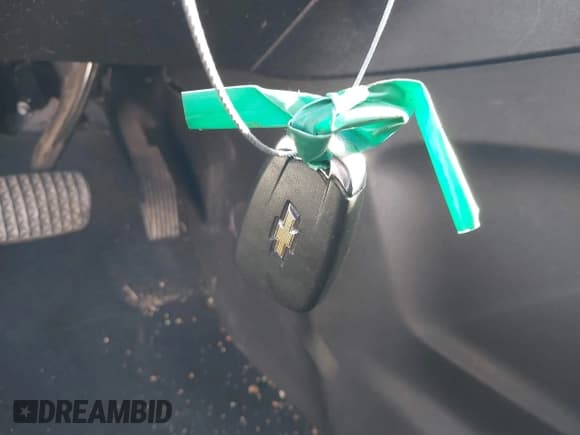 ✅ 2018 Chevrolet Equinox LT • VIN: 2GNAXJEV7J6326839 • Lot: 43398569. Listed on IAAI with 169,804 mi. Free auction sales archive from the USA and detailed vehicle history report at DreamBid. Image 11.