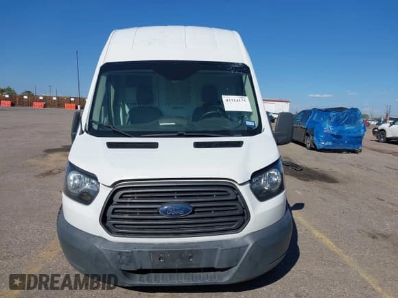 ✅ 2018 Ford Transit Cargo • VIN: 1FTBW3XG4JKA31575 • Lot: 43314175. Listed on IAAI with 158,640 mi. Free auction sales archive from the USA and detailed vehicle history report at DreamBid. Image 12.