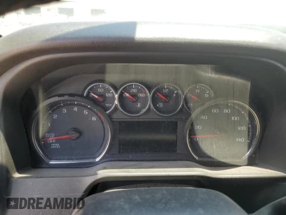 ✅ 2019 Chevrolet Silverado 1500 LT • VIN: 1GCUYDED8KZ130376 • Lot: 59757384. Wystawiony na Copart z przebiegiem Nie podano. Bezpłatny archiwum sprzedaży aukcyjnych z USA i szczegółowy raport historii pojazdu na DreamBid. Zdjęcie 9.