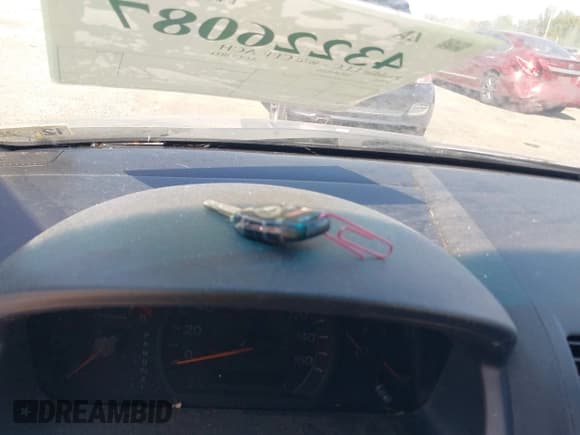 ✅ 2004 Honda Accord EX • VIN: 1HGCM726X4A003551 • Lot: 43226087. Listed on IAAI with 165,152 mi. Free auction sales archive from the USA and detailed vehicle history report at DreamBid. Image 11.