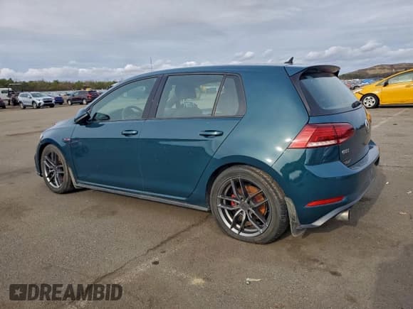 ✅ 2018 Volkswagen Golf GTI S • VIN: 3VW447AU2JM261593 • Лот: 93737755. Опубликован ранее на Copart с пробегом 103 061 миль. Бесплатный доступ к архиву аукционных продаж из США и подробный отчёт об истории автомобиля на DreamBid. Изображение 2.