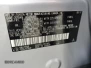 ✅ 2017 Toyota RAV4 LE • VIN: 2T3ZFREVXHW383578 • Lot: 93128495. Wystawiony na Copart z przebiegiem 83 162 mil. Bezpłatny archiwum sprzedaży aukcyjnych z USA i szczegółowy raport historii pojazdu na DreamBid. Zdjęcie 13.