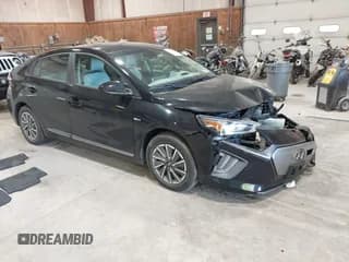 ✅ 2020 Hyundai Ioniq SE • VIN: KMHC75LJ7LU076723 • Lot: 42221641. Wystawiony na IAAI z przebiegiem 20 797 mil. Bezpłatny archiwum sprzedaży aukcyjnych z USA i szczegółowy raport historii pojazdu na DreamBid. Zdjęcie 1.