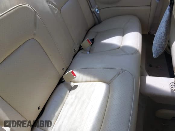 ✅ 2000 Volkswagen Beetle GLX • VIN: 3VWDD21C1YM494336 • Лот: 42504022. Опубликован ранее на IAAI с пробегом 162 636 миль. Бесплатный доступ к архиву аукционных продаж из США и подробный отчёт об истории автомобиля на DreamBid. Изображение 8.