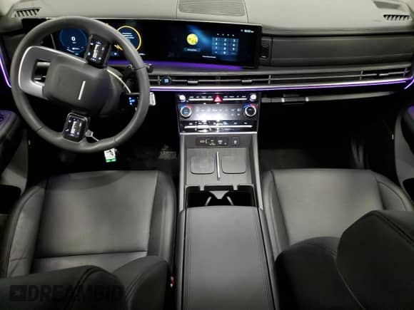 2025 Hyundai Santa Fe Limited с VIN 5NMP3DG16SH029565, выставлен на аукционе Copart как лот 48595545 с пробегом 1 750 миль миль и Списание • Salvage title. История ставок и продаж доступна на DreamBid. Изображение 8.