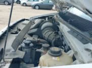 ✅ 2012 Ford Econoline Cargo Recreational • VIN: 1FTNE2EL2CDA46707 • Lot: 42911288. Wystawiony na IAAI z przebiegiem 206 809 mil. Bezpłatny archiwum sprzedaży aukcyjnych z USA i szczegółowy raport historii pojazdu na DreamBid. Zdjęcie 19.