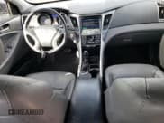 ✅ 2012 Hyundai Sonata Hybrid • VIN: KMHEC4A43CA035082 • Lot: 69624274. Wystawiony na Copart z przebiegiem 120 399 mil. Bezpłatny archiwum sprzedaży aukcyjnych z USA i szczegółowy raport historii pojazdu na DreamBid. Zdjęcie 8.