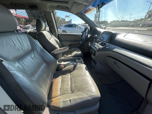 ✅ 2007 Honda Odyssey EX-L • VIN: 5FNRL38777B046888 • Lot: 93334035. Listed on Copart with 145,072 mi. Free auction sales archive from the USA and detailed vehicle history report at DreamBid. Image 5.