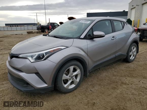 ✅ 2019 Toyota C-HR Limited • VIN: NMTKHMBX3KR071632 • Lot: 86148085. Wystawiony na Copart z przebiegiem 210 422 mil. Bezpłatny archiwum sprzedaży aukcyjnych z USA i szczegółowy raport historii pojazdu na DreamBid. Zdjęcie 1.
