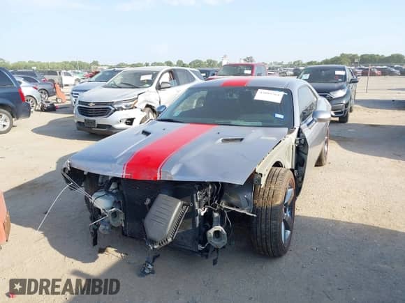 2014 Dodge Challenger SXT с VIN 2C3CDYAG3EH141115, выставлен на аукционе IAAI как лот 43092764 с пробегом 74 131 миль миль и . История ставок и продаж доступна на DreamBid. Изображение 2.