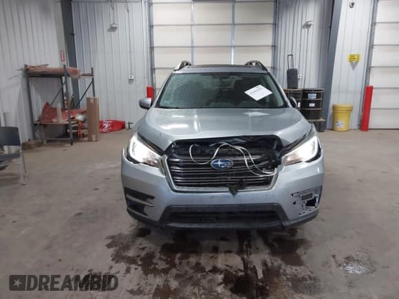 ✅ 2019 Subaru Ascent Premium • VIN: 4S4WMAHD6K3451846 • Lot: 43445583. Listed on IAAI with 98,678 mi. Free auction sales archive from the USA and detailed vehicle history report at DreamBid. Image 12.