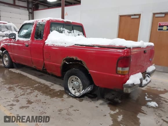 ✅ 1996 Ford Ranger XLT • VIN: 1FTCR14X1TPA85135 • Lot: 43850383. Listed on IAAI with 231,624 mi. Free auction sales archive from the USA and detailed vehicle history report at DreamBid. Image 3.