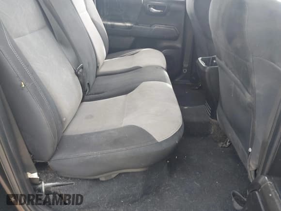 ✅ 2023 Toyota Tacoma SR • VIN: 3TMCZ5AN5PM617542 • Лот: 43697384. Опубликован ранее на IAAI с пробегом 37 015 миль. Бесплатный доступ к архиву аукционных продаж из США и подробный отчёт об истории автомобиля на DreamBid. Изображение 8.