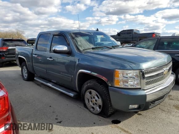 ✅ 2008 Chevrolet Silverado 1500 LTZ • VIN: 2GCEK13M381238820 • Лот: 92684945. Опубликован ранее на Copart с пробегом 171 446 миль. Бесплатный доступ к архиву аукционных продаж из США и подробный отчёт об истории автомобиля на DreamBid. Изображение 4.