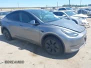 ✅ 2024 Tesla Model Y Long Range • VIN: 7SAYGAEE3RF153644 • Lot: 41932624. Wystawiony na IAAI z przebiegiem Nie podano. Bezpłatny archiwum sprzedaży aukcyjnych z USA i szczegółowy raport historii pojazdu na DreamBid. Zdjęcie 1.