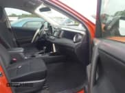 ✅ 2015 Toyota RAV4 LE • VIN: 2T3ZFREV5FW140029 • Lot: 43346186. Wystawiony na IAAI z przebiegiem 86 828 mil. Bezpłatny archiwum sprzedaży aukcyjnych z USA i szczegółowy raport historii pojazdu na DreamBid. Zdjęcie 5.