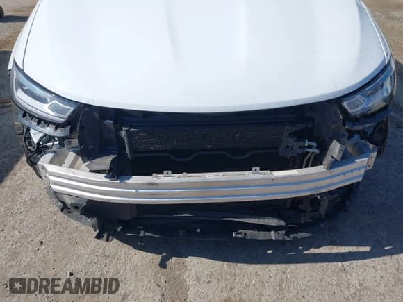 ✅ 2023 Chrysler Pacifica Limited • VIN: 2C4RC1GG9PR534735 • Lot: 43262455. Listed on IAAI with 64,437 mi. Free auction sales archive from the USA and detailed vehicle history report at DreamBid. Image 6.