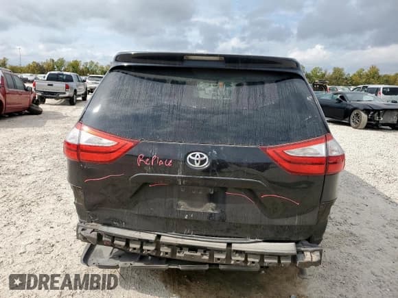 ✅ 2015 Toyota Sienna L • VIN: 5TDZK3DC0FS540977 • Lot: 93201355. Listed on Copart with 217,326 mi. Free auction sales archive from the USA and detailed vehicle history report at DreamBid. Image 6.