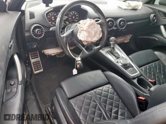 ✅ 2022 Audi TT • VIN: TRUAEAFV4N1000864 • Lot: 81898225. Listed on Copart with 98,889 mi. Free auction sales archive from the USA and detailed vehicle history report at DreamBid. Image 8.