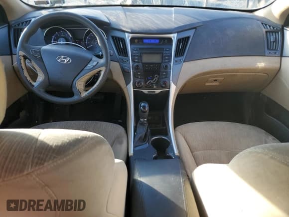 ✅ 2013 Hyundai Sonata GLS • VIN: 5NPEB4AC0DH733481 • Lot: 71683904. Listed on Copart with 145,303 mi. Free auction sales archive from the USA and detailed vehicle history report at DreamBid. Image 8.