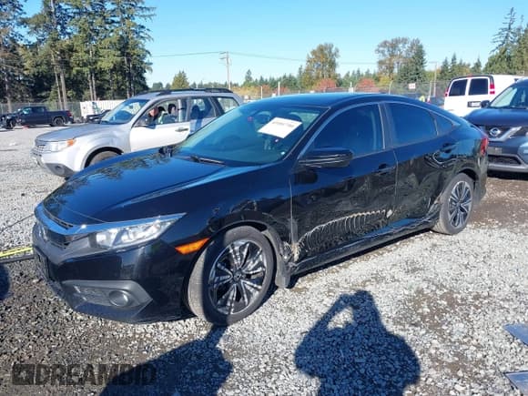 ✅ 2016 Honda Civic EX-L • VIN: 2HGFC1F7XGH658234 • Lot: 43401750. Wystawiony na IAAI z przebiegiem 79 965 mil. Bezpłatny archiwum sprzedaży aukcyjnych z USA i szczegółowy raport historii pojazdu na DreamBid. Zdjęcie 18.