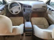 ✅ 2004 Volvo V70 • VIN: YV1SW59V142394020 • Lot: 82356245. Listed on Copart with 190,831 mi. Free auction sales archive from the USA and detailed vehicle history report at DreamBid. Image 8.