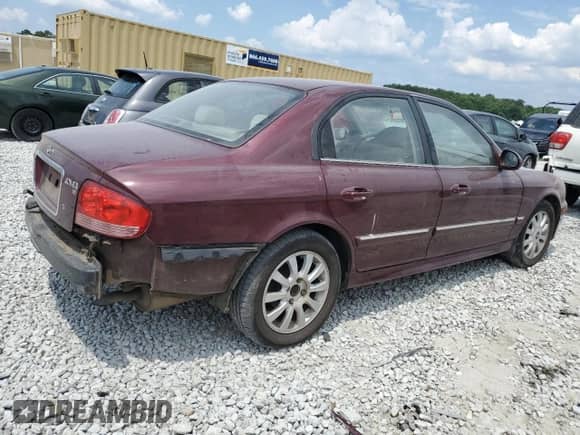 2004 Hyundai Sonata GLS z VIN KMHWF35H74A993033, wystawiony jako Copart lot #59342604 z przebiegiem 115 830 mil mil oraz Szkoda całkowita • Salvage title. Historia ofert i sprzedaży dostępna na DreamBid. Obrazek 3.