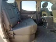 ✅ 2024 Toyota Tundra SR5 • VIN: 5TFLA5DB9RX185804 • Лот: 71107975. Опубликован ранее на Copart с пробегом 33 393 миль. Бесплатный доступ к архиву аукционных продаж из США и подробный отчёт об истории автомобиля на DreamBid. Изображение 10.