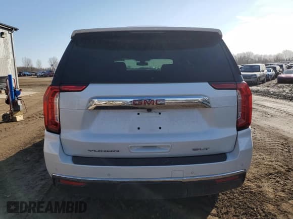 ✅ 2022 GMC Yukon SLT • VIN: 1GKS2BKD7NR352028 • Lot: 47785575. Listed on Copart with 57,432 mi. Free auction sales archive from the USA and detailed vehicle history report at DreamBid. Image 6.
