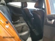 ✅ 2014 Hyundai Veloster Turbo • VIN: KMHTC6AE9EU197750 • Лот: 50705405. Опубликован ранее на Copart с пробегом 141 253 миль. Бесплатный доступ к архиву аукционных продаж из США и подробный отчёт об истории автомобиля на DreamBid. Изображение 10.