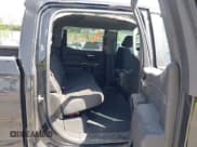 ✅ 2022 Chevrolet Silverado 1500 LT Trail Boss • VIN: 3GCPYFEL4NG101803 • Lot: 42271645. Wystawiony na IAAI z przebiegiem 37 736 mil. Bezpłatny archiwum sprzedaży aukcyjnych z USA i szczegółowy raport historii pojazdu na DreamBid. Zdjęcie 8.