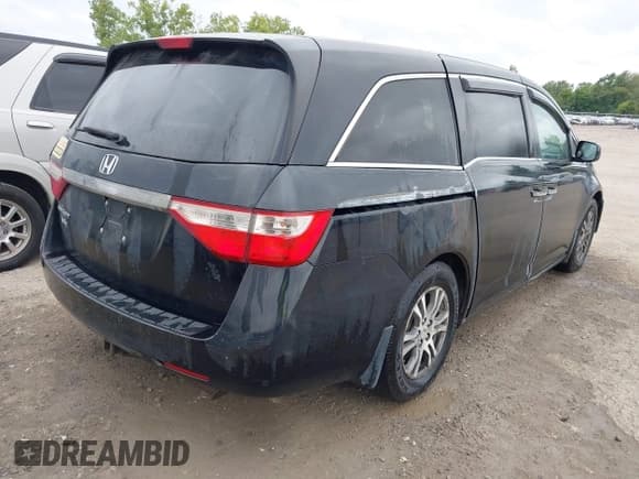 ✅ 2011 Honda Odyssey EX-L • VIN: 5FNRL5H69BB055538 • Lot: 43103876. Listed on IAAI with 245,272 mi. Free auction sales archive from the USA and detailed vehicle history report at DreamBid. Image 4.