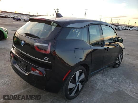 ✅ 2019 BMW i3 • VIN: WBY8P2C56K7E87976 • Lot: 67334132. Wystawiony na Copart z przebiegiem 34 473 mil. Bezpłatny archiwum sprzedaży aukcyjnych z USA i szczegółowy raport historii pojazdu na DreamBid. Zdjęcie 3.