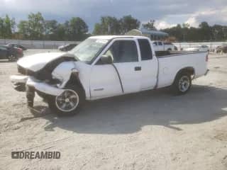 2002 Chevrolet S-10 LS z VIN 1GCCS19W828124929, wystawiony jako Copart lot #66221015 z przebiegiem 114 887 mil mil oraz Szkoda całkowita • Salvage title. Historia ofert i sprzedaży dostępna na DreamBid. Obrazek 1.