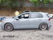 ✅ 2023 Volkswagen Golf GTI SE • VIN: WVW2A7CD0PW117839 • Лот: 42523359. Опубликован ранее на IAAI с пробегом 27 908 миль. Бесплатный доступ к архиву аукционных продаж из США и подробный отчёт об истории автомобиля на DreamBid. Изображение 14.