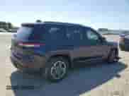 2022 Jeep Grand Cherokee Trailhawk with VIN 1C4RJYC66N8735786, listed as a Copart auction lot 52242615 with 39,626 mi miles and Salvage title. Bid and sale history available at DreamBid. Image 3.