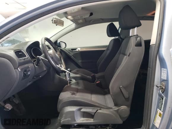 ✅ 2012 Volkswagen Golf TDI w/Tech Pkg • VIN: WVWMM7AJ2CW113181 • Lot: 52576855. Listed on Copart with 100,589 mi. Free auction sales archive from the USA and detailed vehicle history report at DreamBid. Image 7.