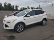 ✅ 2014 Ford Escape Titanium • VIN: 1FMCU0J96EUB49765 • Lot: 86332145. Wystawiony na Copart z przebiegiem 151 102 mil. Bezpłatny archiwum sprzedaży aukcyjnych z USA i szczegółowy raport historii pojazdu na DreamBid. Zdjęcie 1.